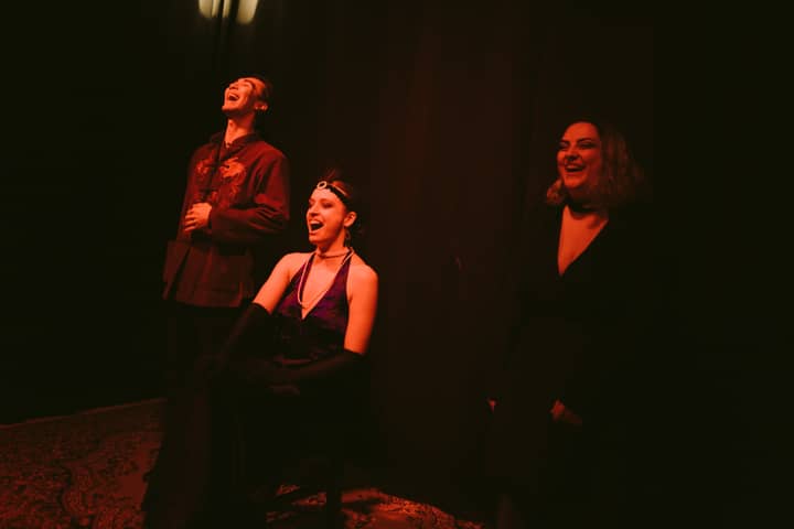 Подпись к фото